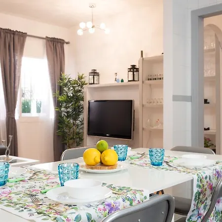 Malagasuite City Center Ollerias Zewnętrze zdjęcie